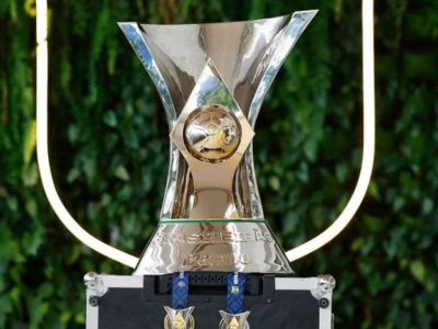 Três clássicos marcam a 30ª rodada do Campeonato Brasileiro neste domingo com duelos decisivos para Flamengo, Fluminense, Grêmio, Internacional, Palmeiras e Corinthians