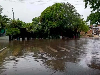 Temporal persiste no Sul com aviso laranja para tempestades em partes do Paraná, Santa Catarina e norte do Rio Grande do Sul