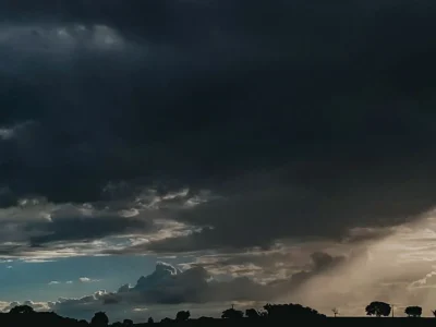 Nível do Rio Uruguai eleva-se e atinge cota de alerta em Uruguaiana, RS, com 41 desabrigados e 176 desalojados